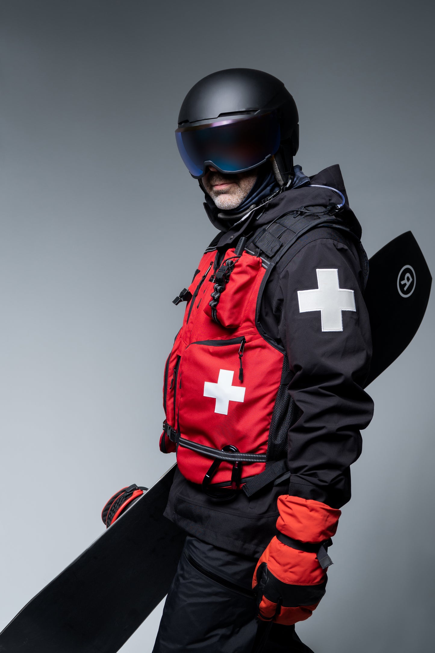 The 2025 SöllTek Ski Patrol Vest